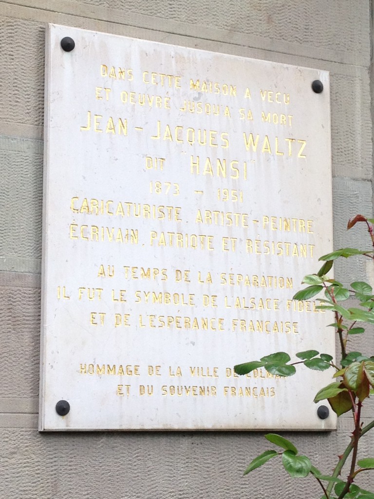 Plaque sur la maison de Hansi